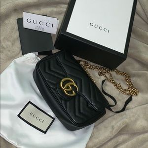 GG Marmont matelassé leather super mini bag